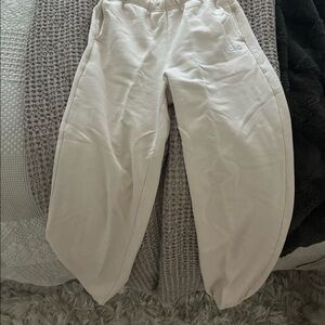 Alo sweatpants, xxs bone